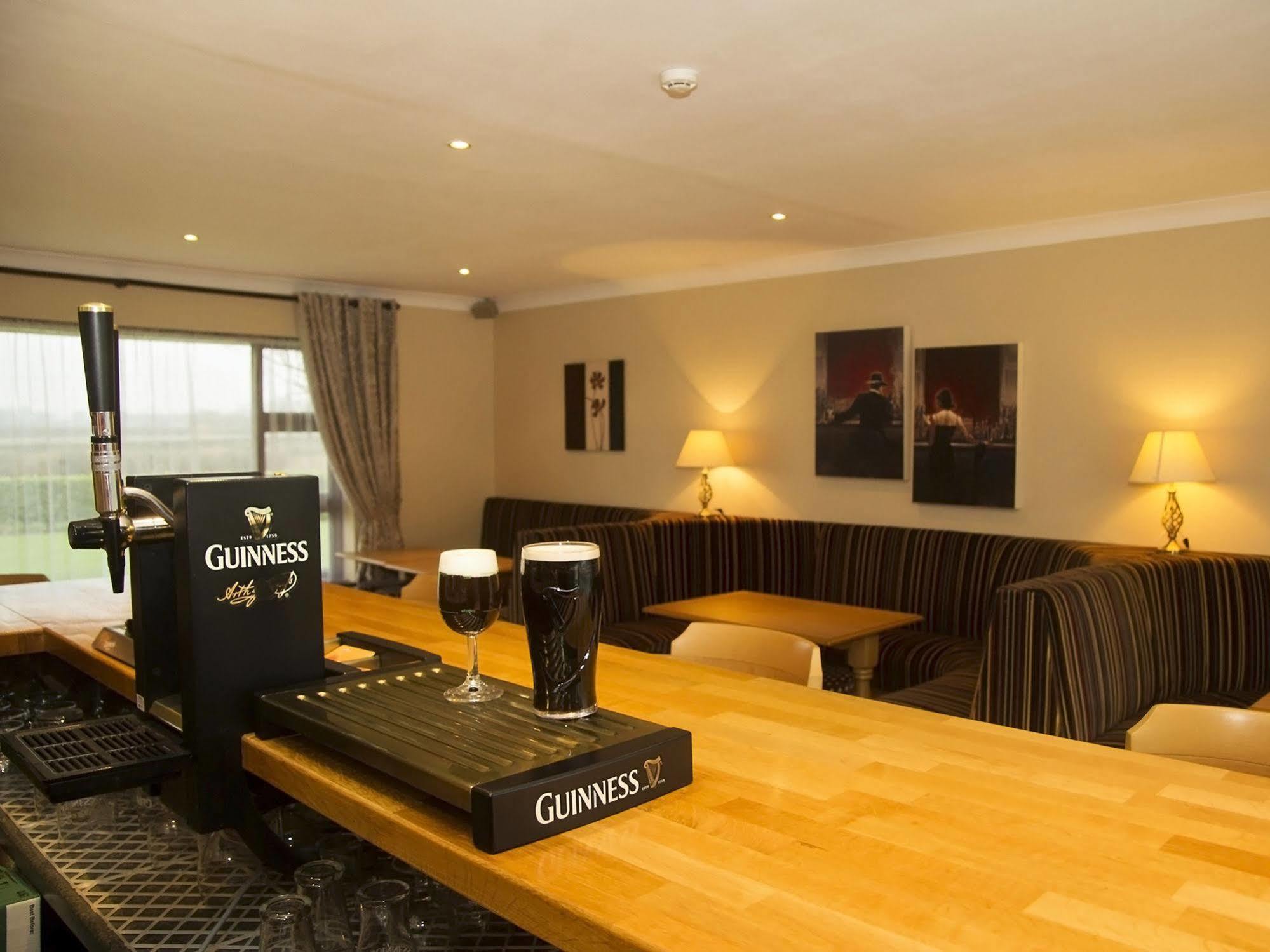 Hillview Self Catering Leilighet Lusk Eksteriør bilde