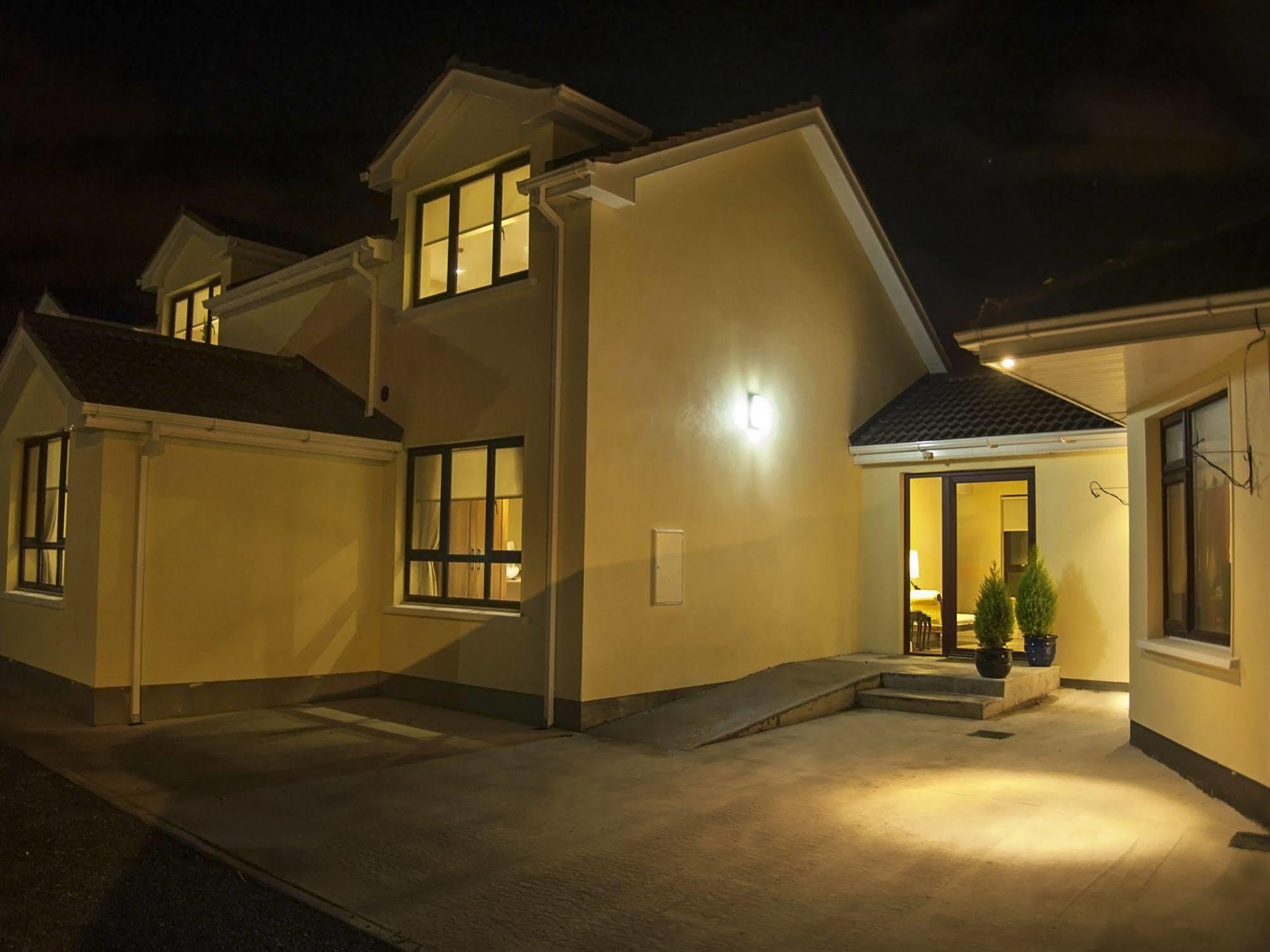Hillview Self Catering Leilighet Lusk Eksteriør bilde